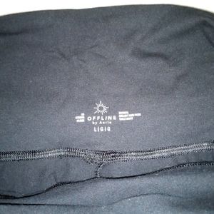 Aerie Offline OG Black Leggings. Size Large.